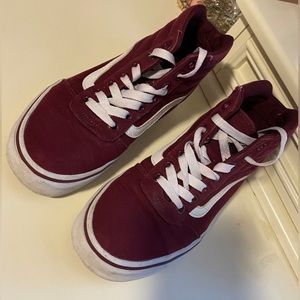 Women’s Vans, mid top.